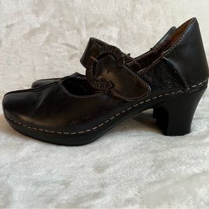 Josef Seibel Leather Maryjane Pump Shoe